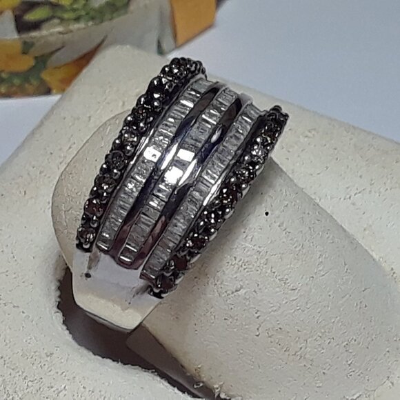.97ctw Chocolate Brown &Wht Baguette Diamond 5Row Sterling Silver Band Ring19980 - Picture 2 of 5